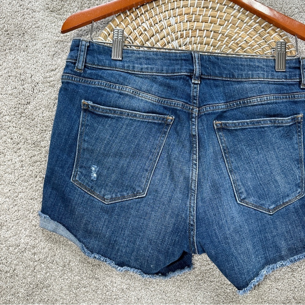 DL1961 Women’s Karlie Boyfriend Denim Shorts 3” Mid Rise in Bluegrass Size 29 - Picture 7 of 15